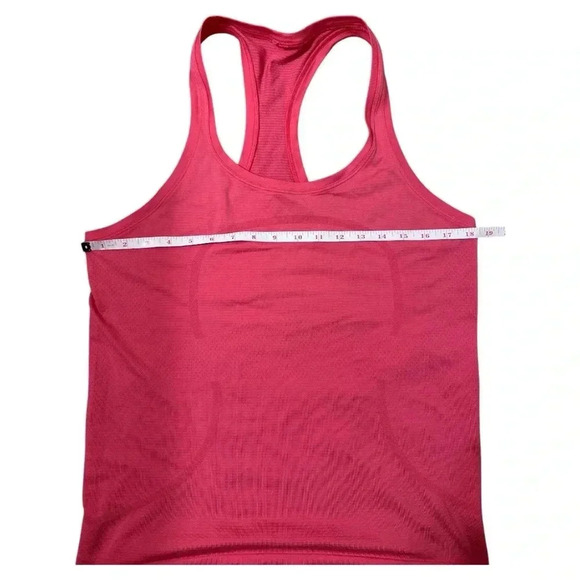 Lululemon Swiftly Tech  Tank Top 2.0 Waist Length Size 10 Lip Gloss Pink - Picture 6 of 8